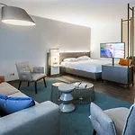 Postillion Hotel 4*