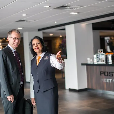 普斯缇里翁多德雷赫特酒店 酒店 多德雷赫特