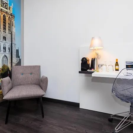 Postillion Hotel