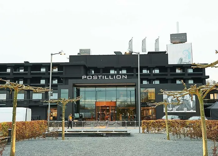Postillion Hotel 4*